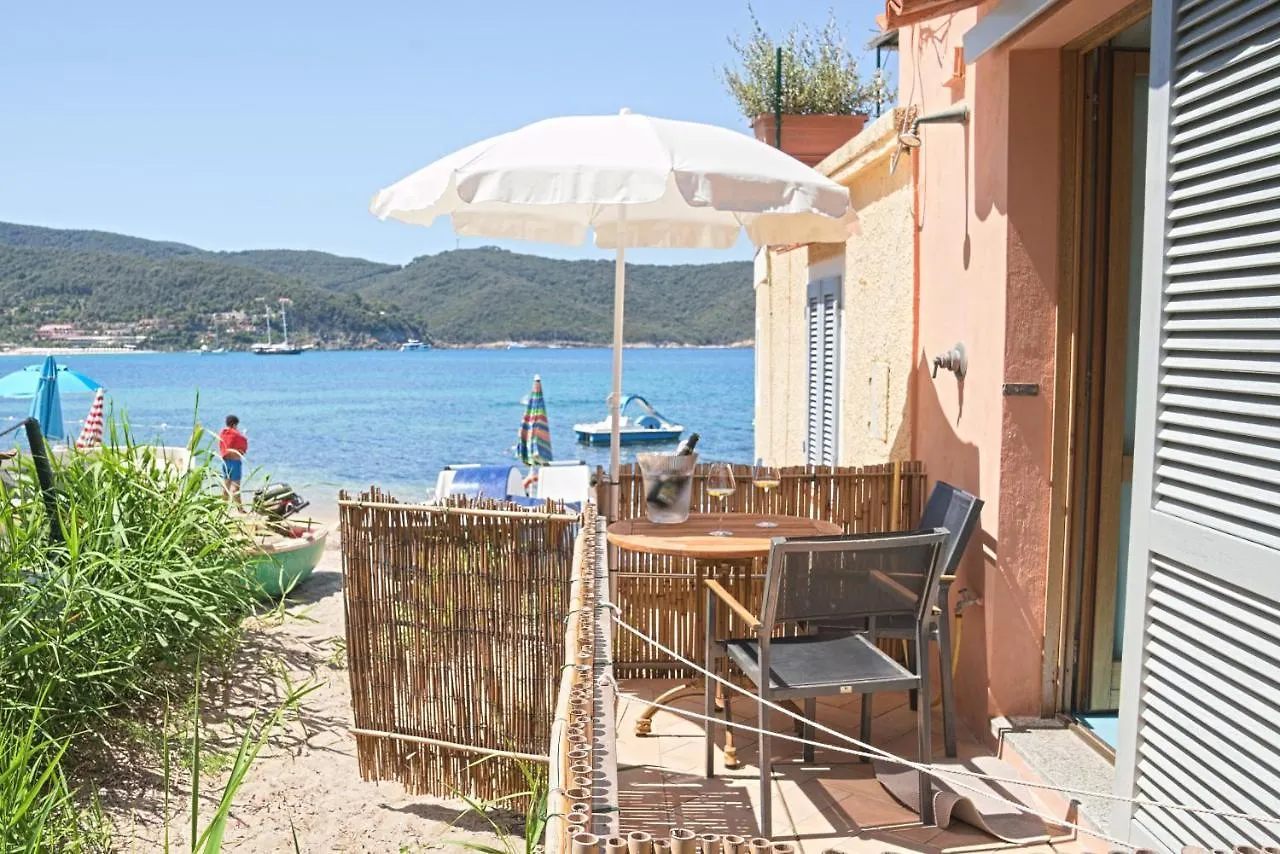 Apartamento Oyster Beach - Direttamente Sulla Spiaggia Del Forno Scaglieri