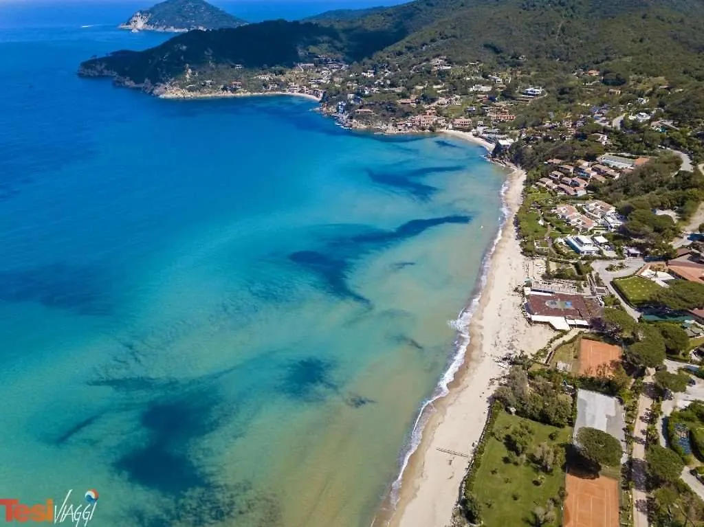 Oyster Beach - Direttamente Sulla Spiaggia Del Forno Scaglieri